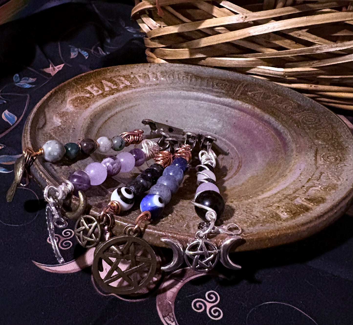 Herb Burning Clips 2.0 — Travel-Ready, Witch-Crafted