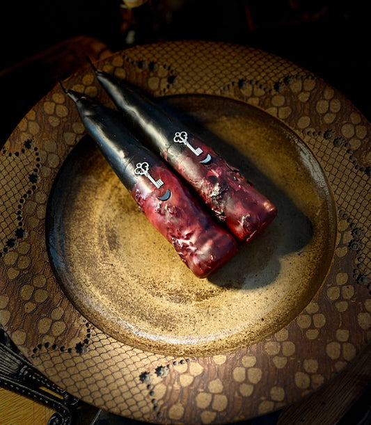 Hekate Taper Candle set