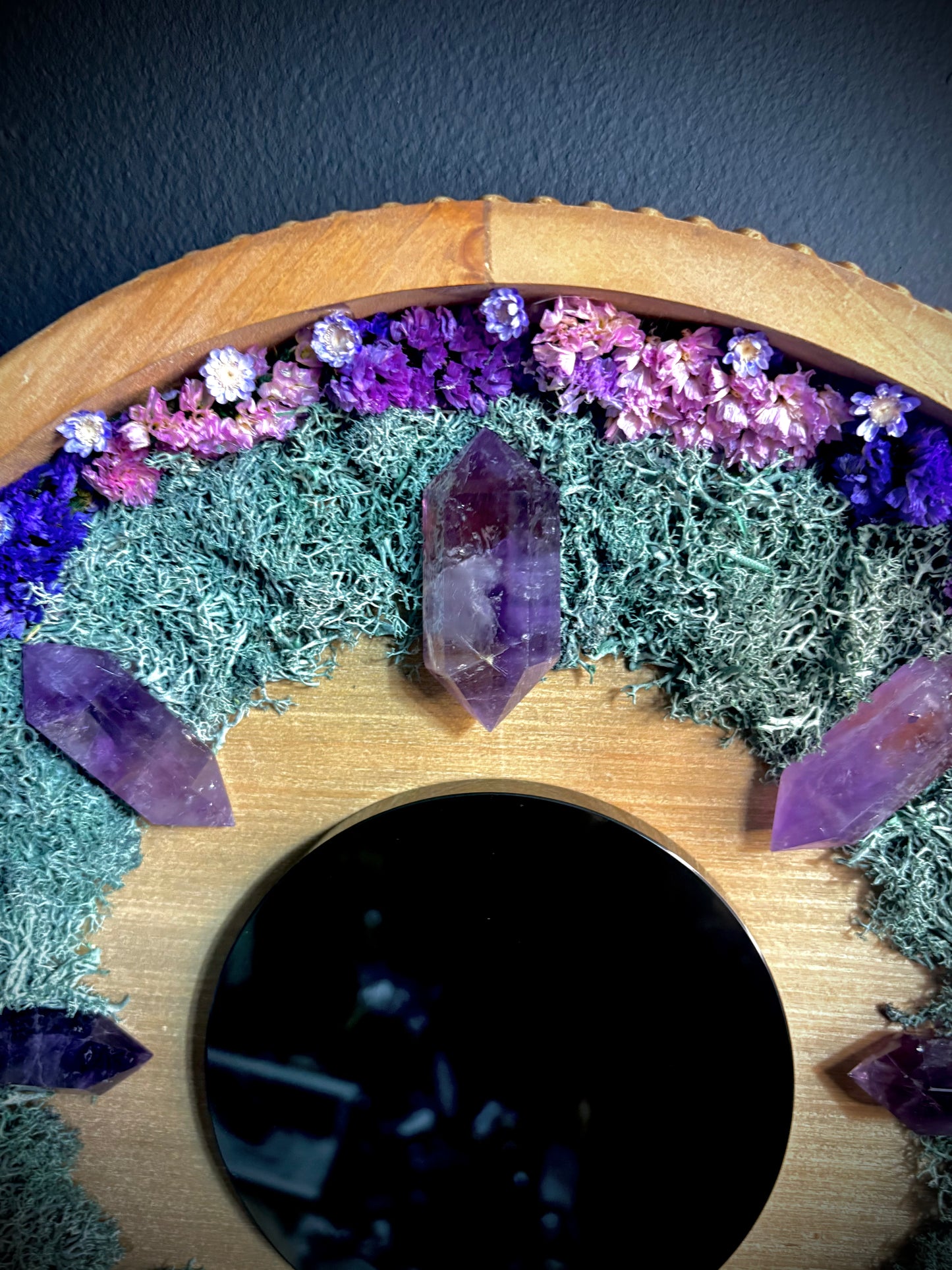 The Amethyst Eye Scrying Mirror
