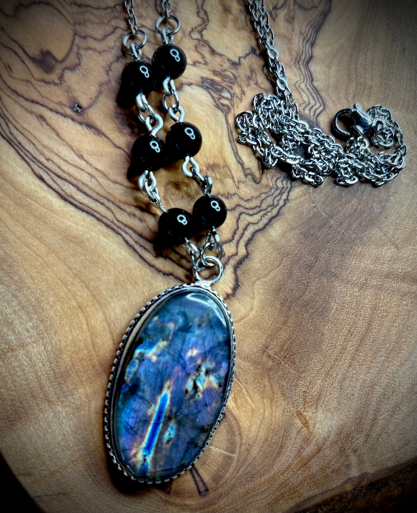 Oval Rainbow-Flash Labradorite Necklace