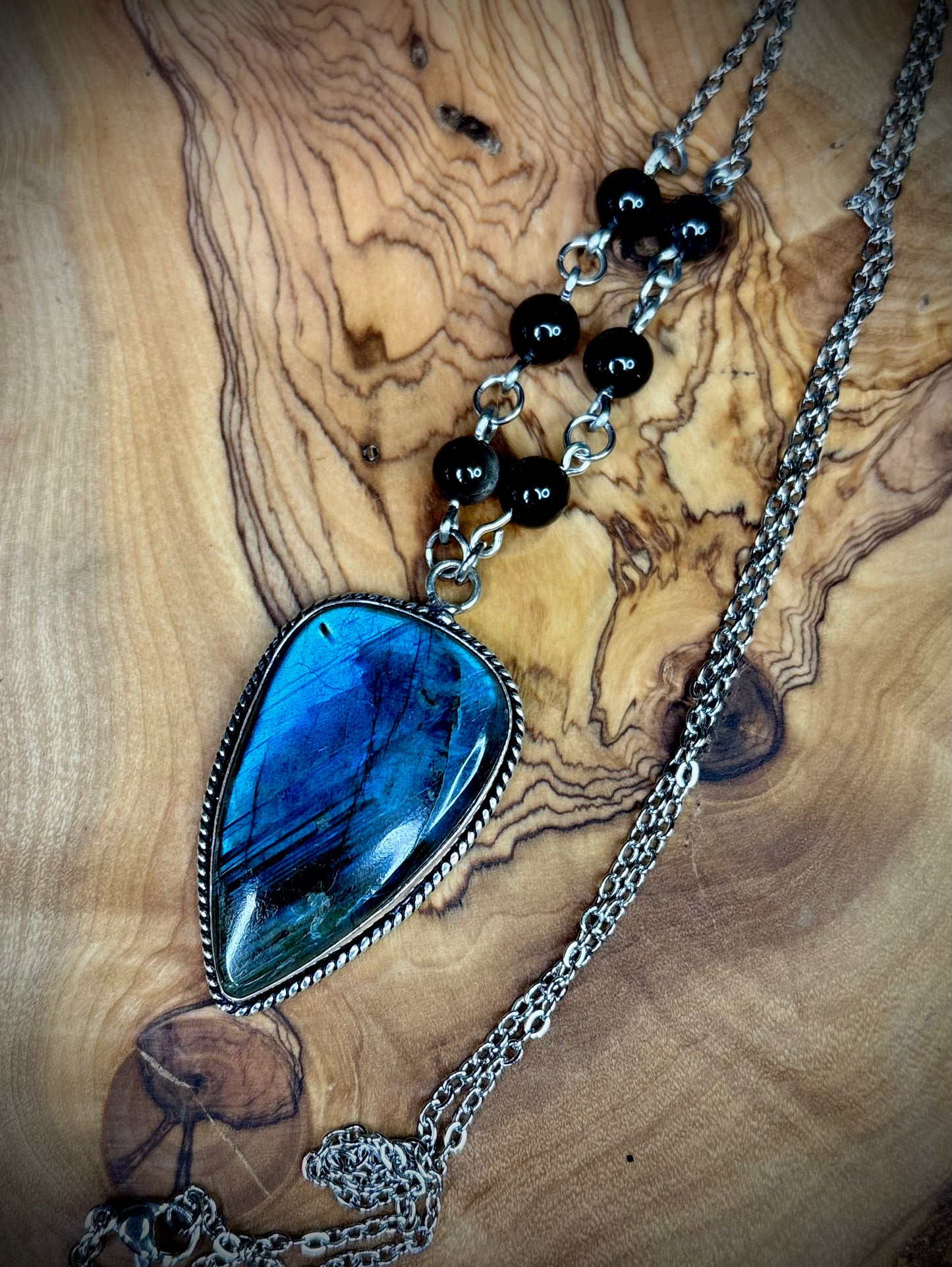 Blue-Flash Shield Labradorite Necklace