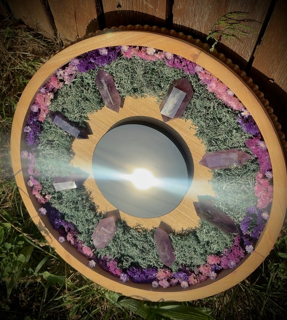 The Amethyst Eye Scrying Mirror