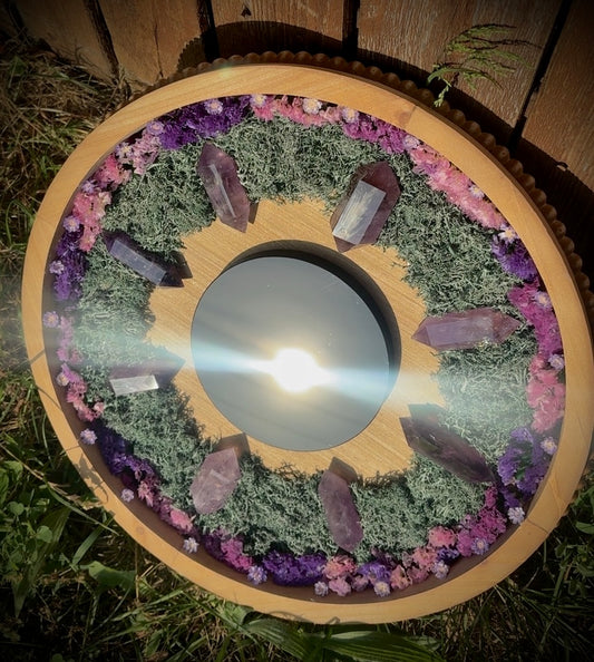 The Amethyst Eye Scrying Mirror