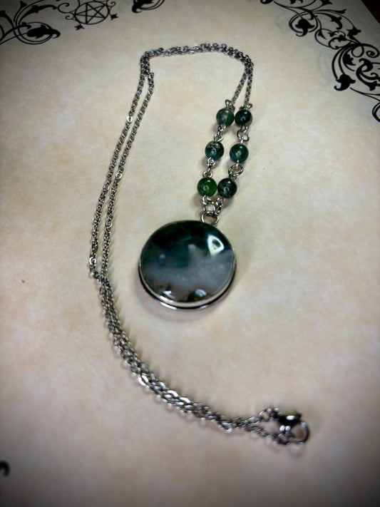 Moss Agate Necklace (round)