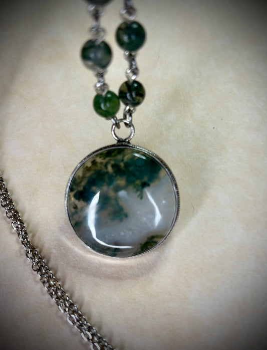 Moss Agate Necklace (round)