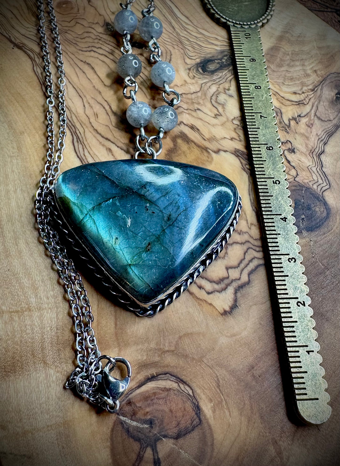 Large Blue-Green Labradorite Necklace