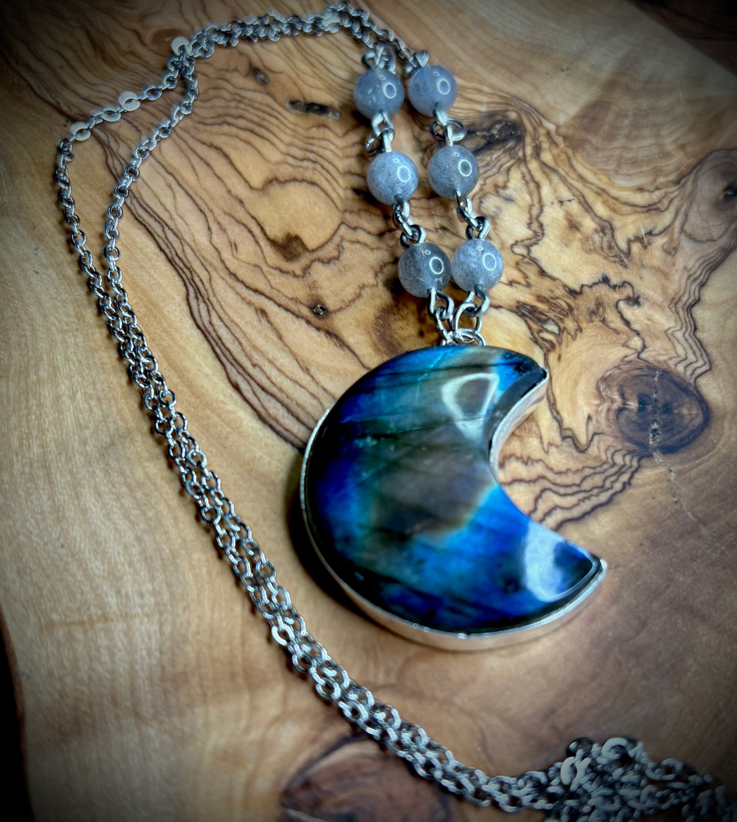Labradorite Crescent Moon Necklace 1