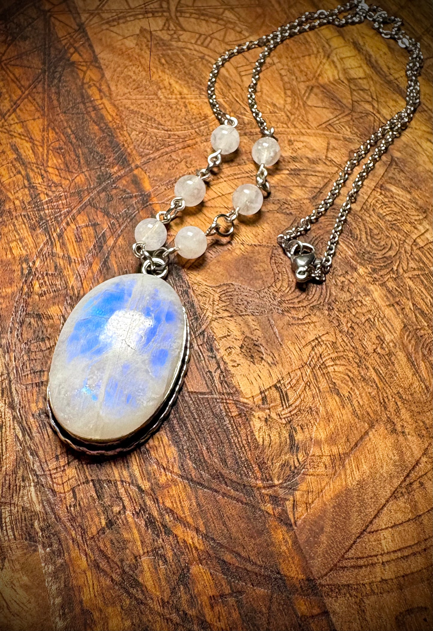 Dragon’s Eye Moonstone Necklace