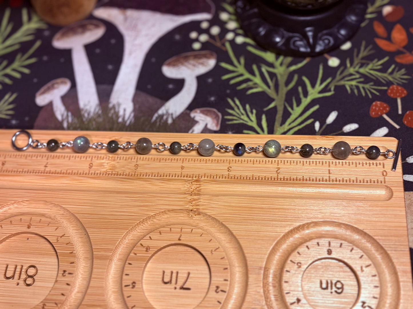 Labradorite Hand-Looped Bracelet (Toggle Clasp) — 7.5”
