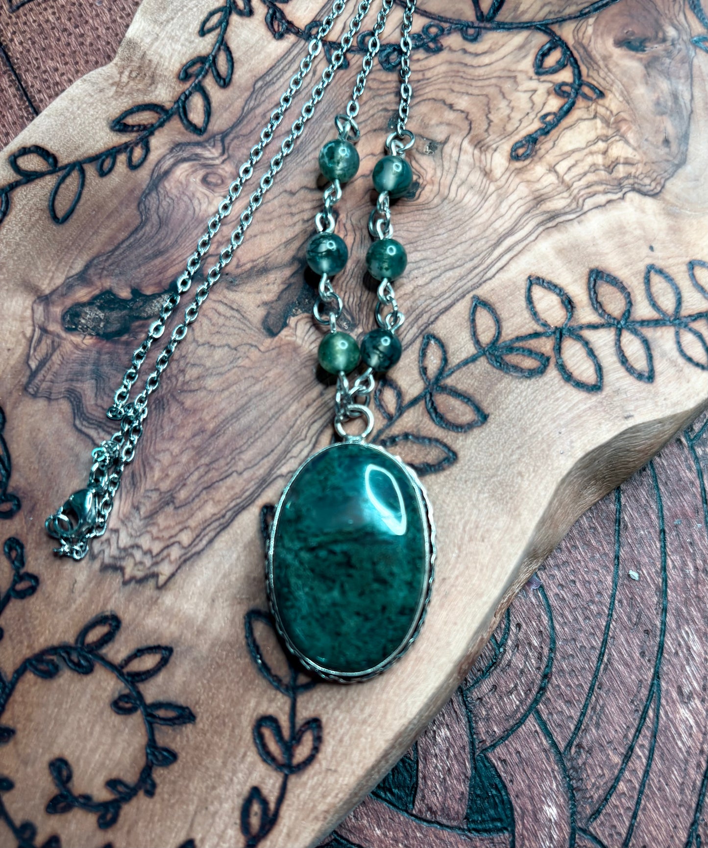 Moss Agate Oval Necklace