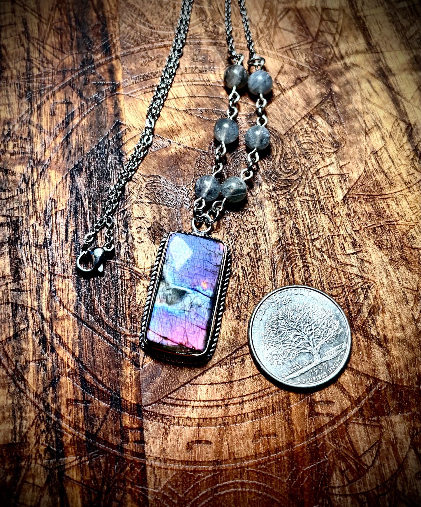 Purple flash Flash Labradorite Rectangle Necklace