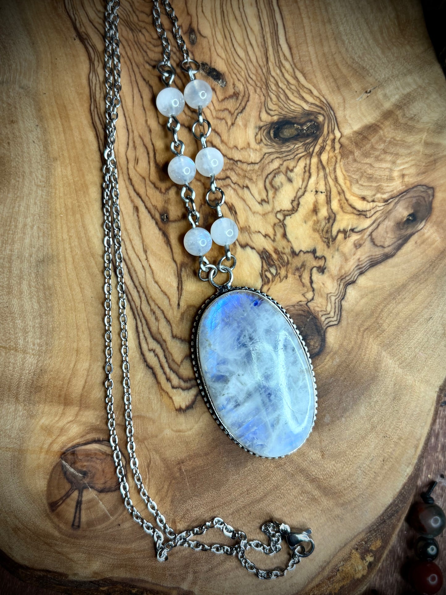 Rainbow Moonstone Oval Necklace