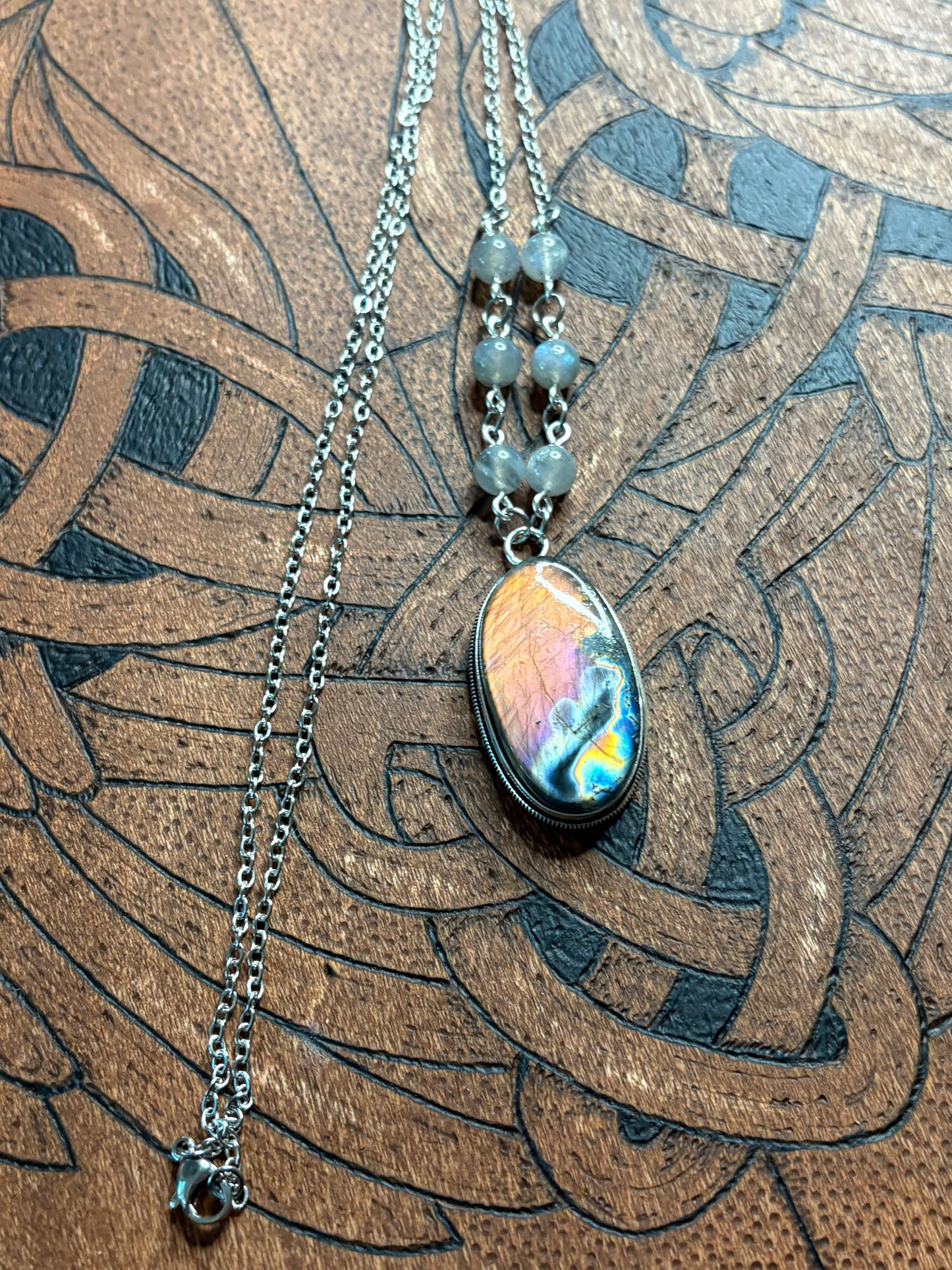 Labradorite oval Necklace
