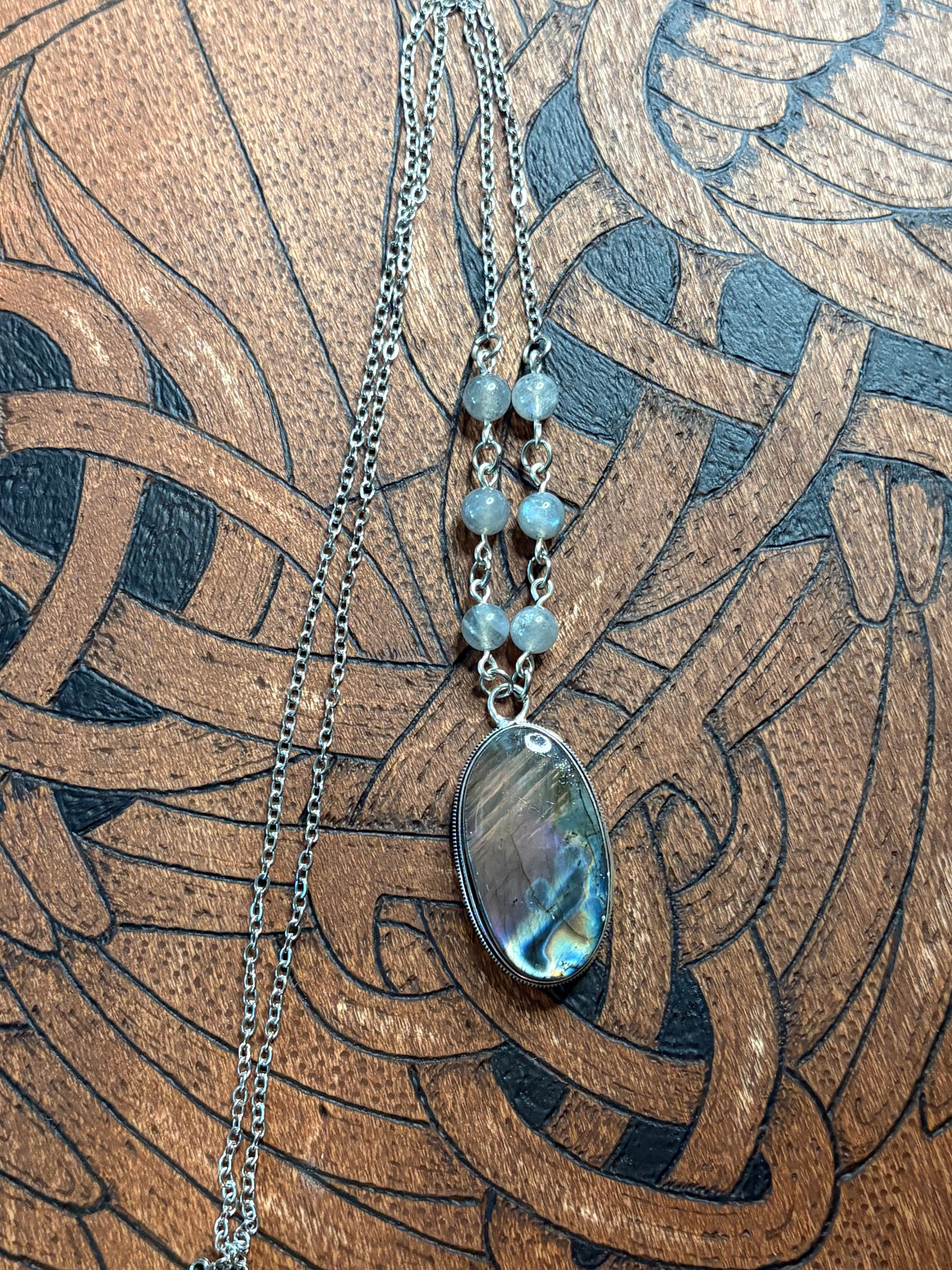 Labradorite oval Necklace
